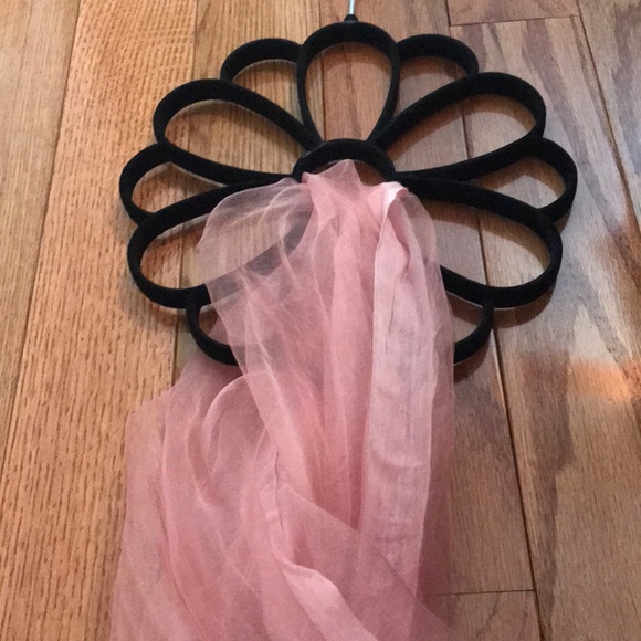 Scarf - Picture 7 of 8